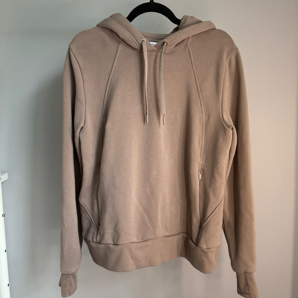 Barely Worn - Athleta Women's Oversized Pullover Hoodie Size Medium in Tan